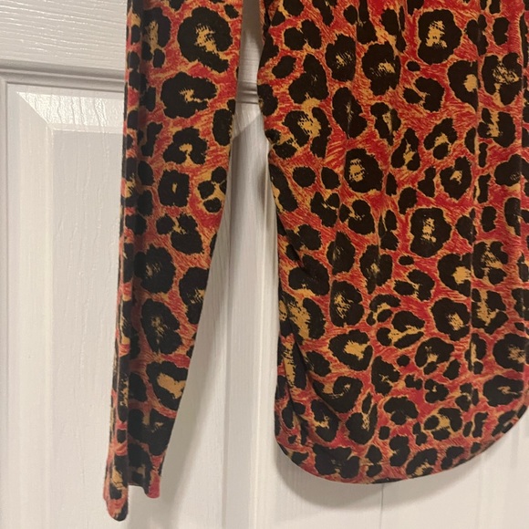 Carlisle Turtleneck Top - Picture 4 of 9